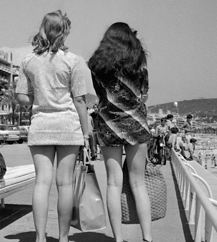 MINIGONNA moda anni 60 qui con storia curiosità e tante belle FOTO