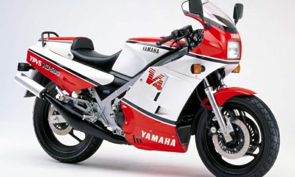 YAMAHA RD 500 LC – (1984/1987)