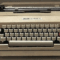 Macchina da scrivere OLIVETTI LETTERA 35 - (1972)